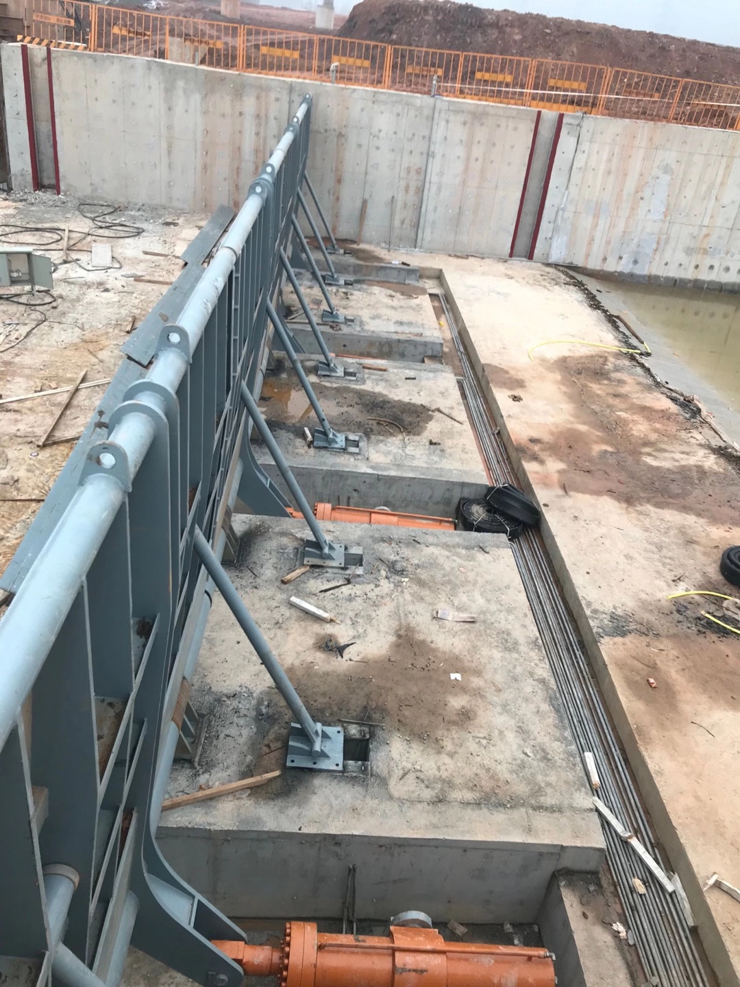 Һ�������